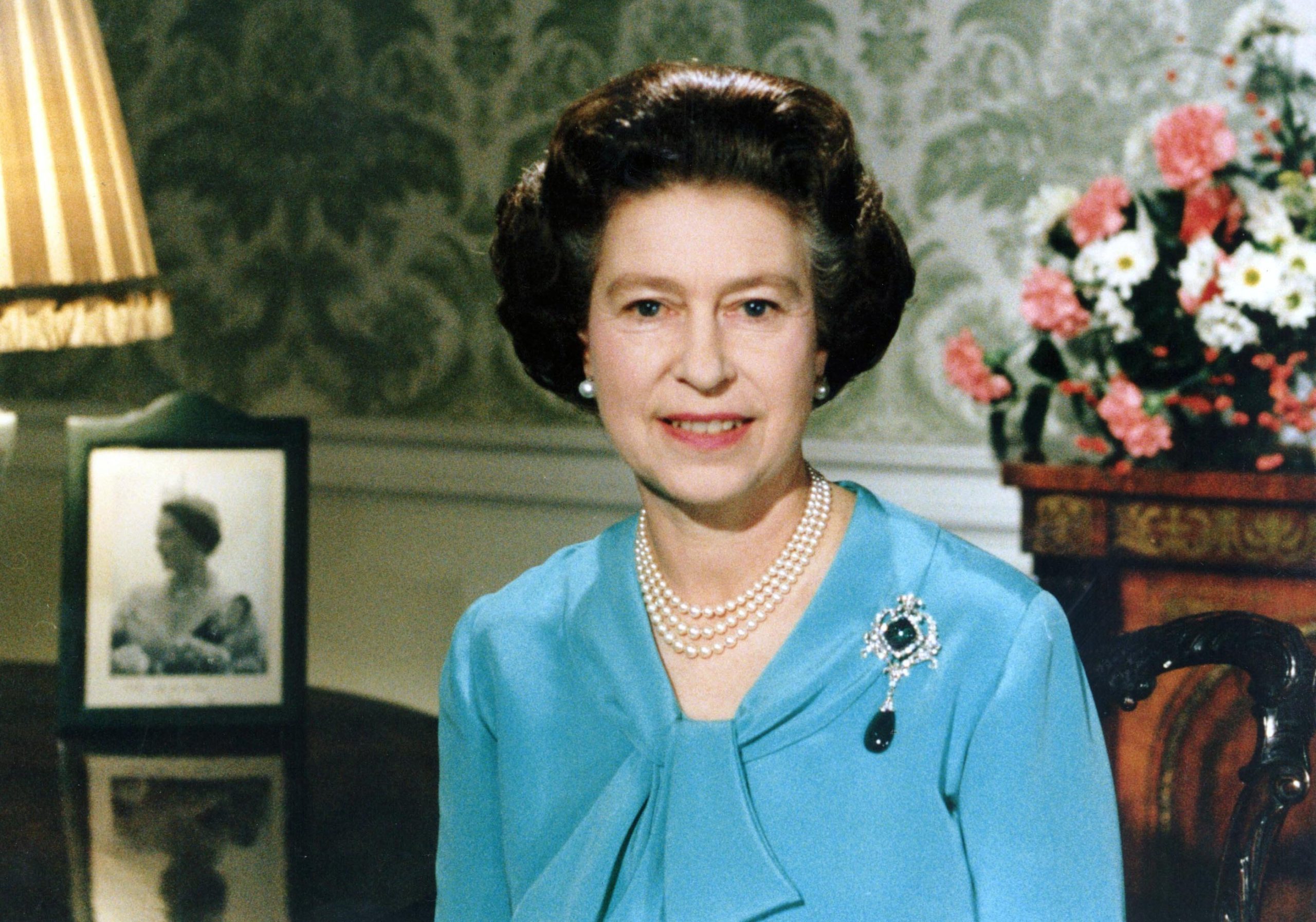 La Reina Isabel, fotografiada en el Palacio de Buckingham en 1972, era considerada en 